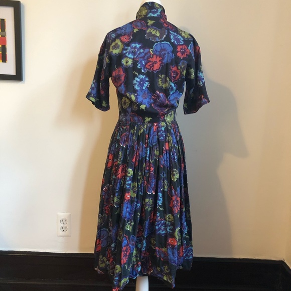 Vintage Pleated Midi Shirtwaist Dress - Picture 2 of 8